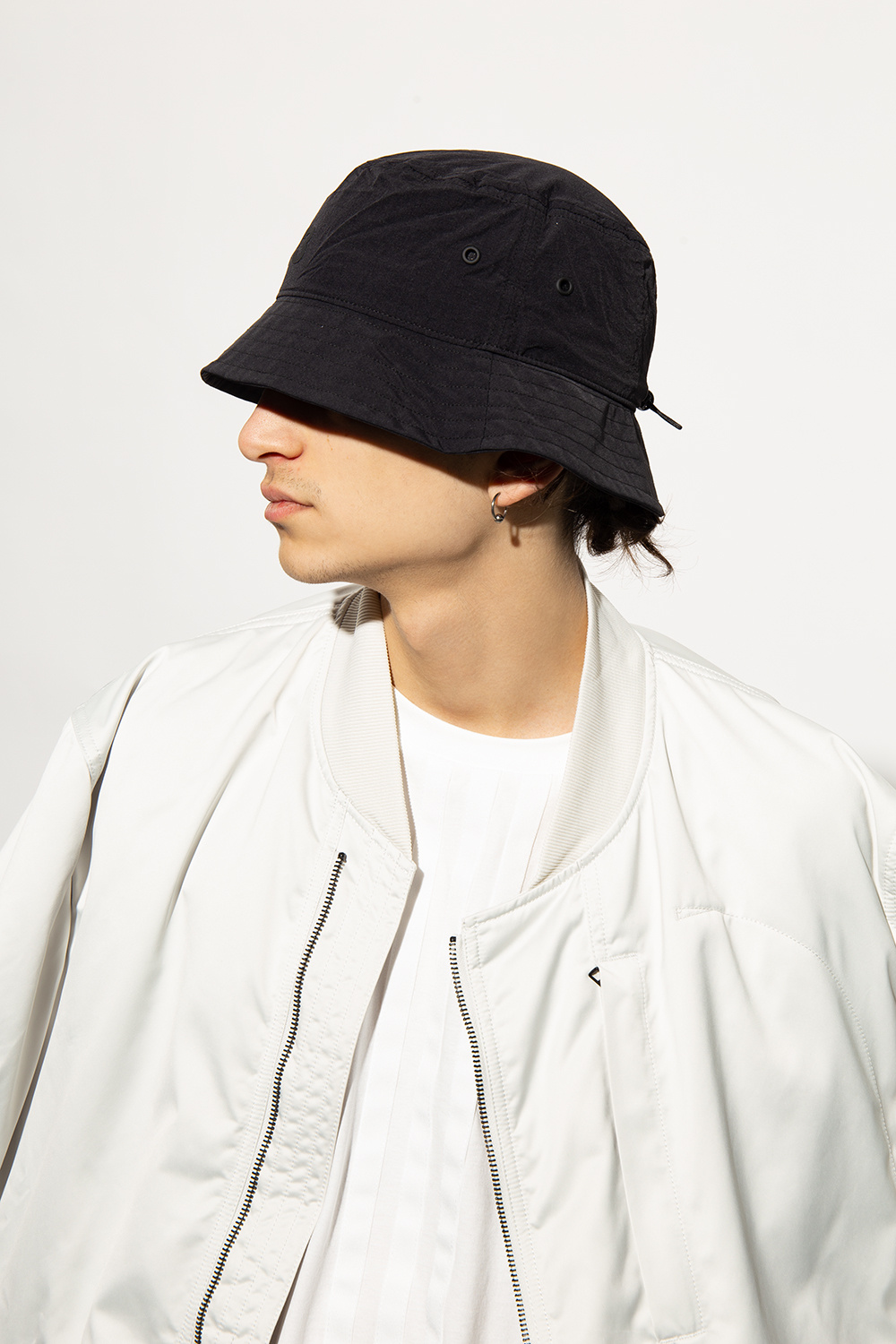 3 Yohji Yamamoto - IetpShops Ecuador - Cap keeps moving forward